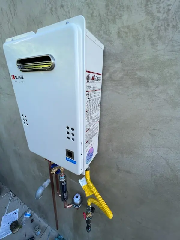 Tankless water heater installation for Pickwick homes